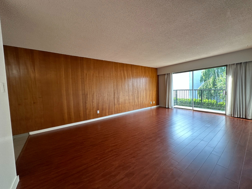 204 6635 McKay Ave, Burnaby, BC 1 Bedroom Apartment for Rent liv.rent