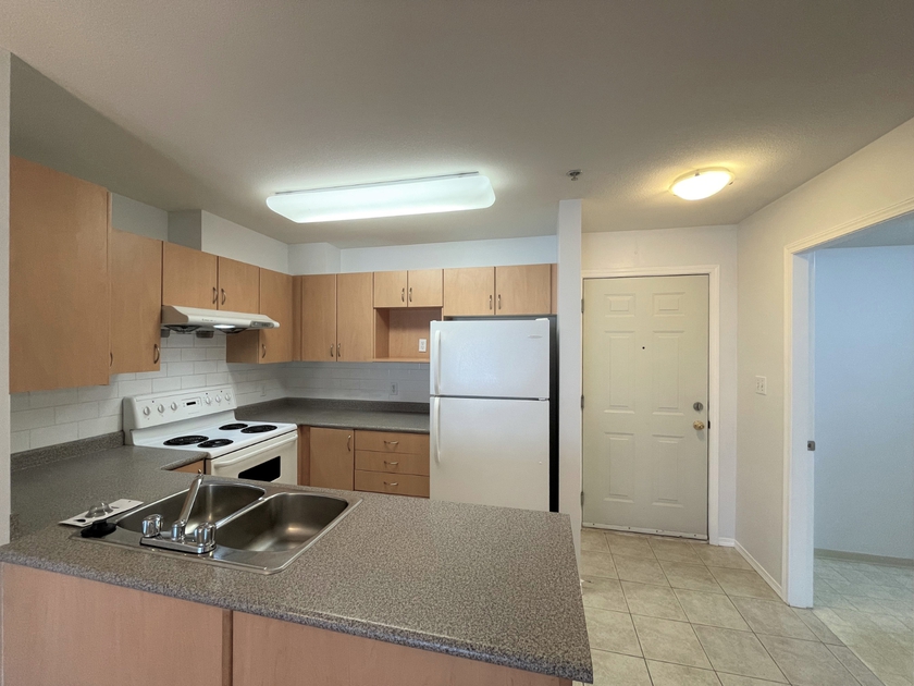 5438 Rupert St, Vancouver, BC 2 Bedroom Apartment for Rent liv.rent