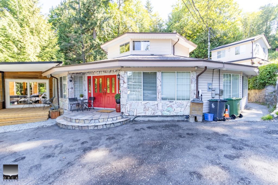 1640 East Road, Port Moody, BC 1 Bedroom House for Rent liv.rent