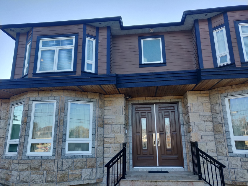 Armstrong Ave, Burnaby, BC Furnished Room for Rent liv.rent