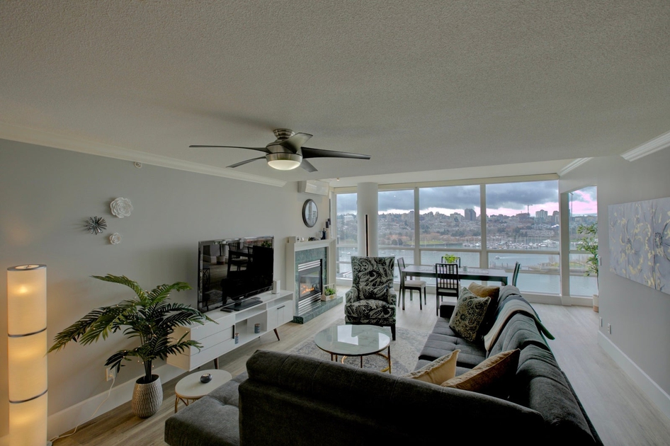 SMART62 139 Drake St, Vancouver, BC 2 Bedroom Apartment for Rent