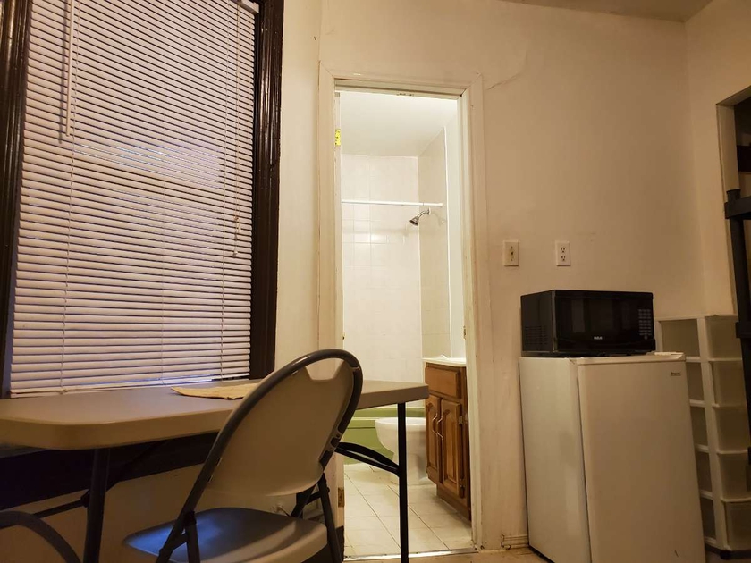 Pembroke St, Toronto, ON Room for Rent liv.rent