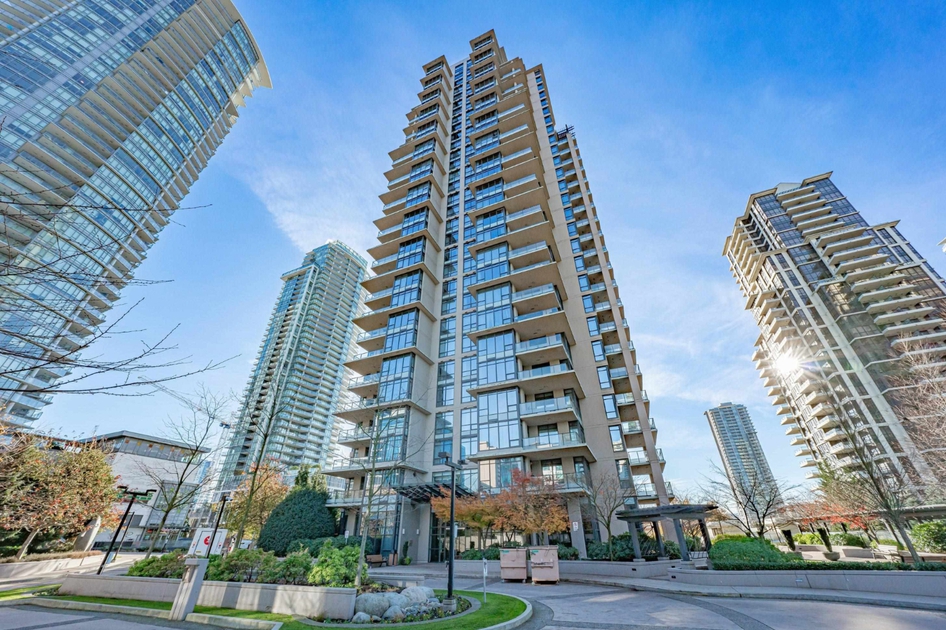 2077 Rosser Ave, Burnaby, BC 2 Bedroom Apartment for Rent liv.rent