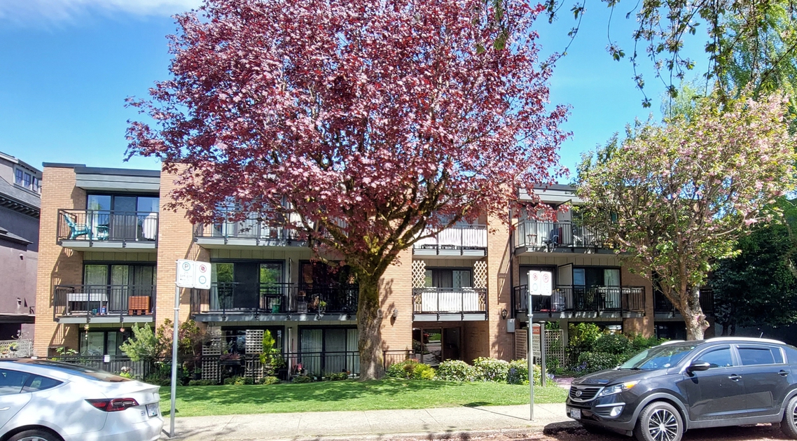 311 - 2233 W 3rd Ave, Vancouver, BC - 1 Bedroom Apartment for Rent | liv.rent