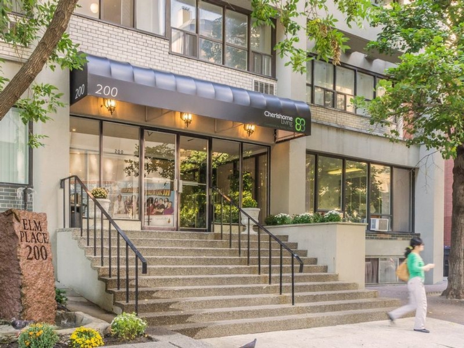 Elm Place Residences