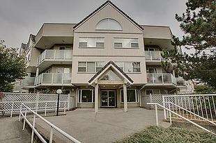 Windsor Garden Apartments For Rent 7011 Blundell Rd Richmond Bc Liv Rent