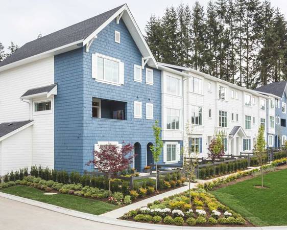 rented 16323 15 ave surrey bc 4 bedroom house for rent liv rent