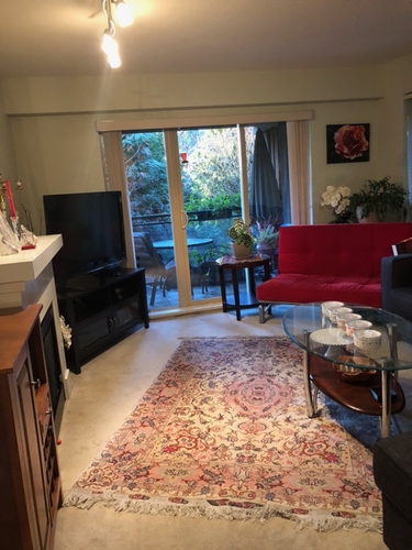 1633 Mackay Ave North Vancouver Bc 2 Bedroom Apartment For Rent Liv Rent