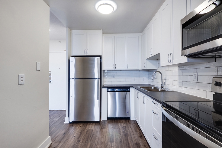2 Br 2737 Kipling Ave Toronto On 2 Bedroom Apartment For Rent Liv Rent Näytä majoitusliikkeen starlight siesta 307bh 2 bedrooms 2 bathrooms condo tarjoukset, mukaan lukien täysin hyvitettävät hinnat, joihin sisältyy ilmainen peruutusoikeus.