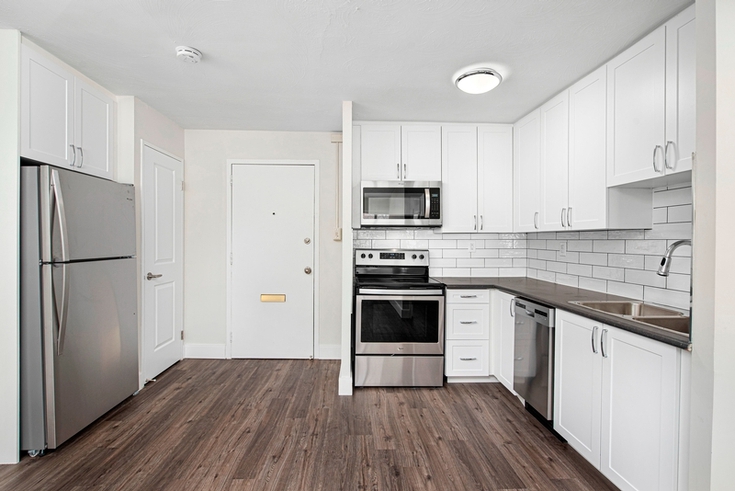 1 br 1140 mary st n oshawa on 1 bedroom apartment for rent liv rent