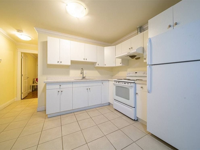 gilpin ct burnaby bc 1 bedroom suite for rent liv rent