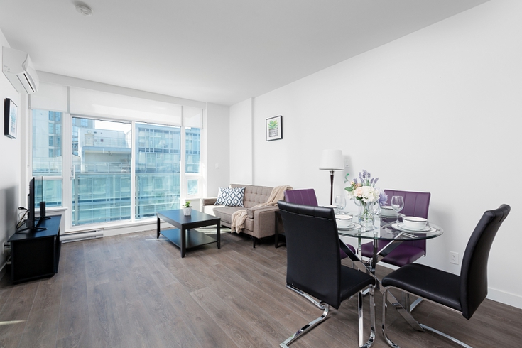 2 Bedroom Apartment For Rent At 5599 Cooney Rd 2 Bed Richmond Bc