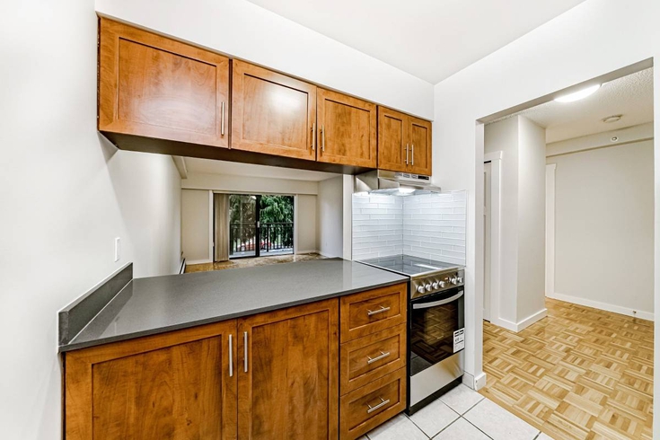 2 Bedroom Apartment For Rent At 155 19th St E North Vancouver Bc
