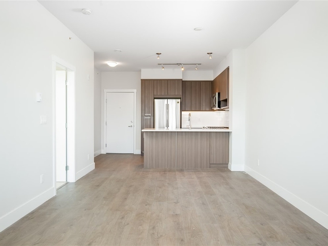 2 Bedroom Apartment For Rent At 1306 5th Ave New Westminster Bc