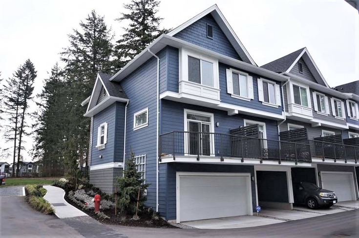 4 Bedroom House For Rent At 16678 25 Ave 4br Townhome White Rock