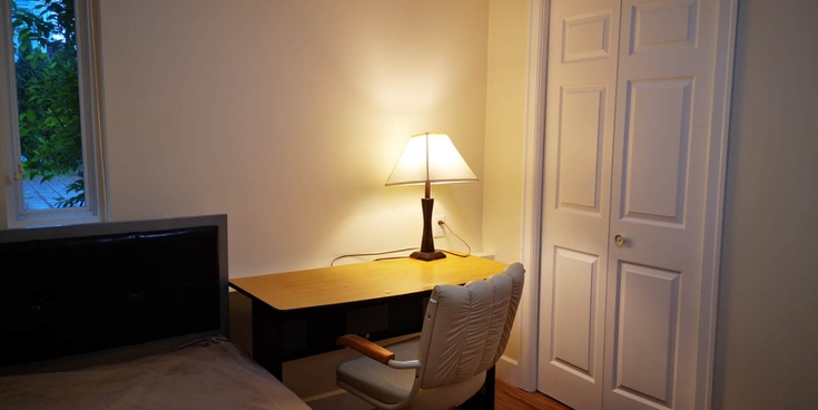 Elmwood St Coquitlam Bc 2 Bedroom Suite For Rent Liv Rent