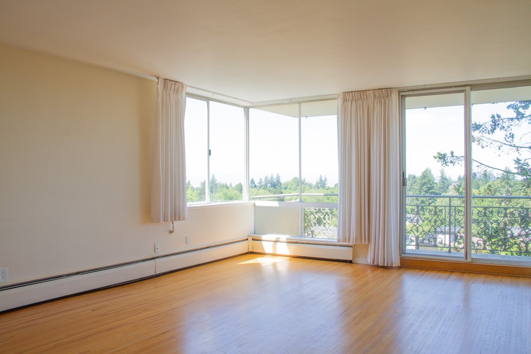 2 Bedroom Apartment for Rent - 5455 Balsam St, Vancouver, BC 3