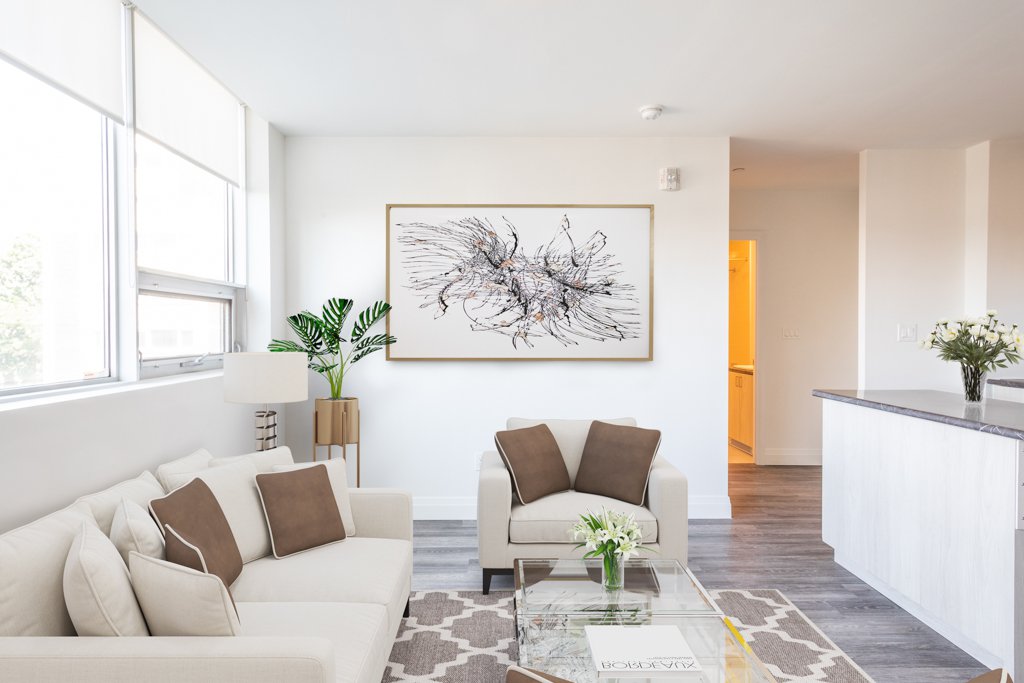 2 Bedroom Apartment for Rent - 7 Walmer Rd, Toronto, ON 3