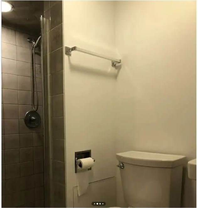 Room in House for Rent - Cedarwood Ct, Burnaby, BC 4