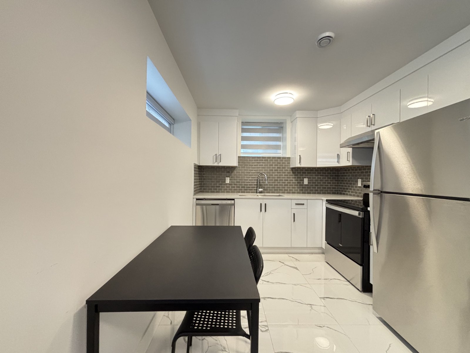 2 Bedroom Private Suite for Rent - W 60th Ave, Vancouver, BC 3