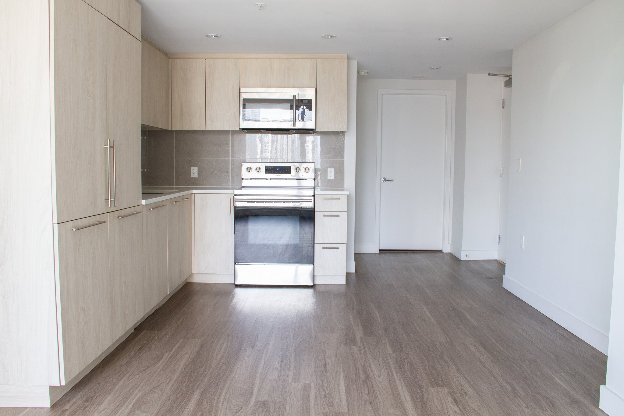 2 Bedroom Apartment for Rent - 1668 Davie Street, Vancouver, BC 5