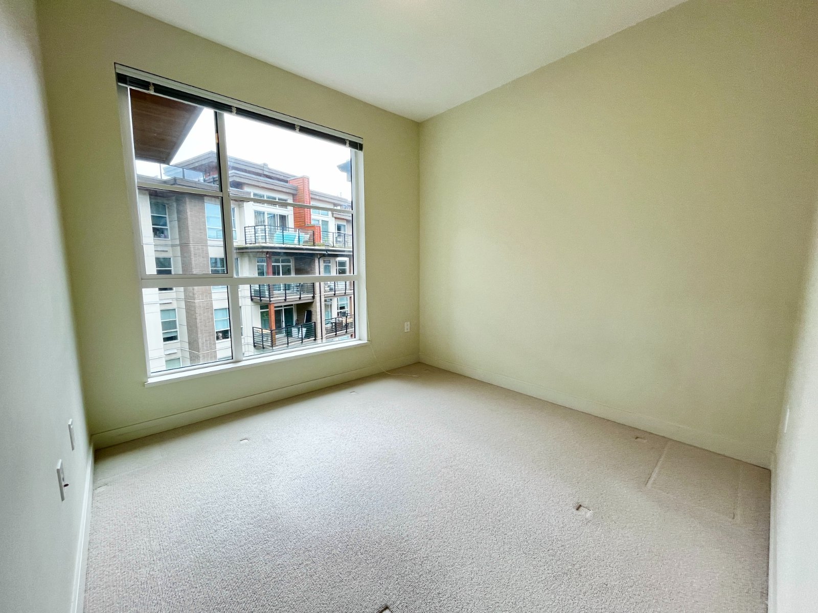 2 Bedroom Apartment for Rent - 5981 Gray Ave, Vancouver, BC 2