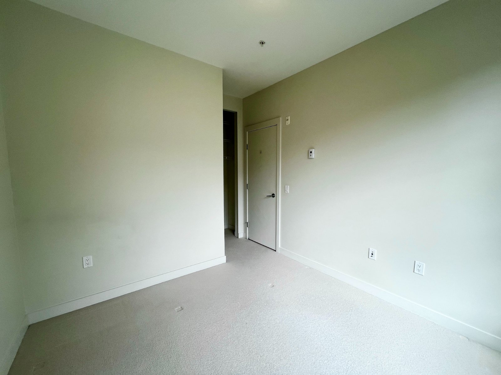 2 Bedroom Apartment for Rent - 5981 Gray Ave, Vancouver, BC 3