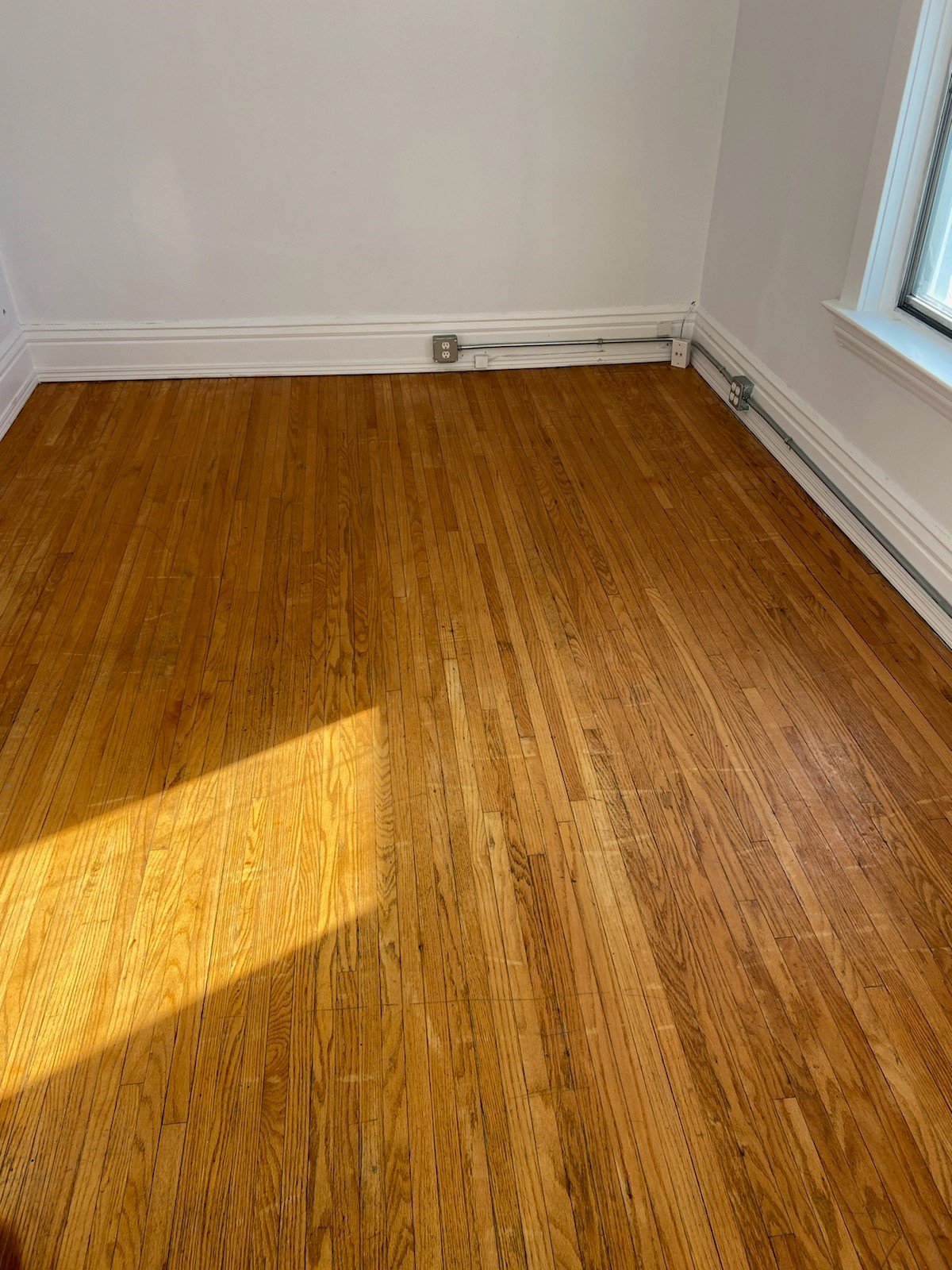 2 Bedroom House for Rent - 245 Inkster Blvd, Winnipeg, MB 2