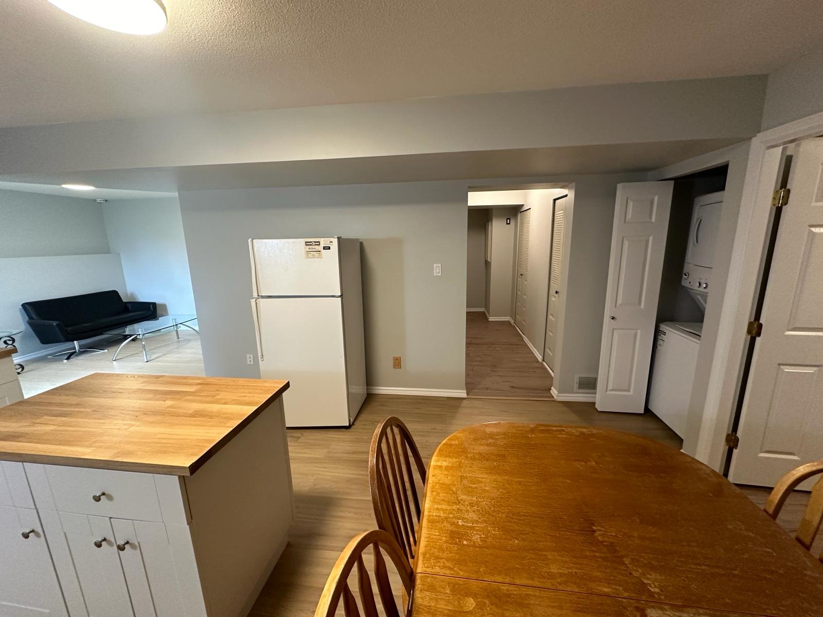 2 Bedroom Private Suite for Rent - Rosewood St, Burnaby, BC 3