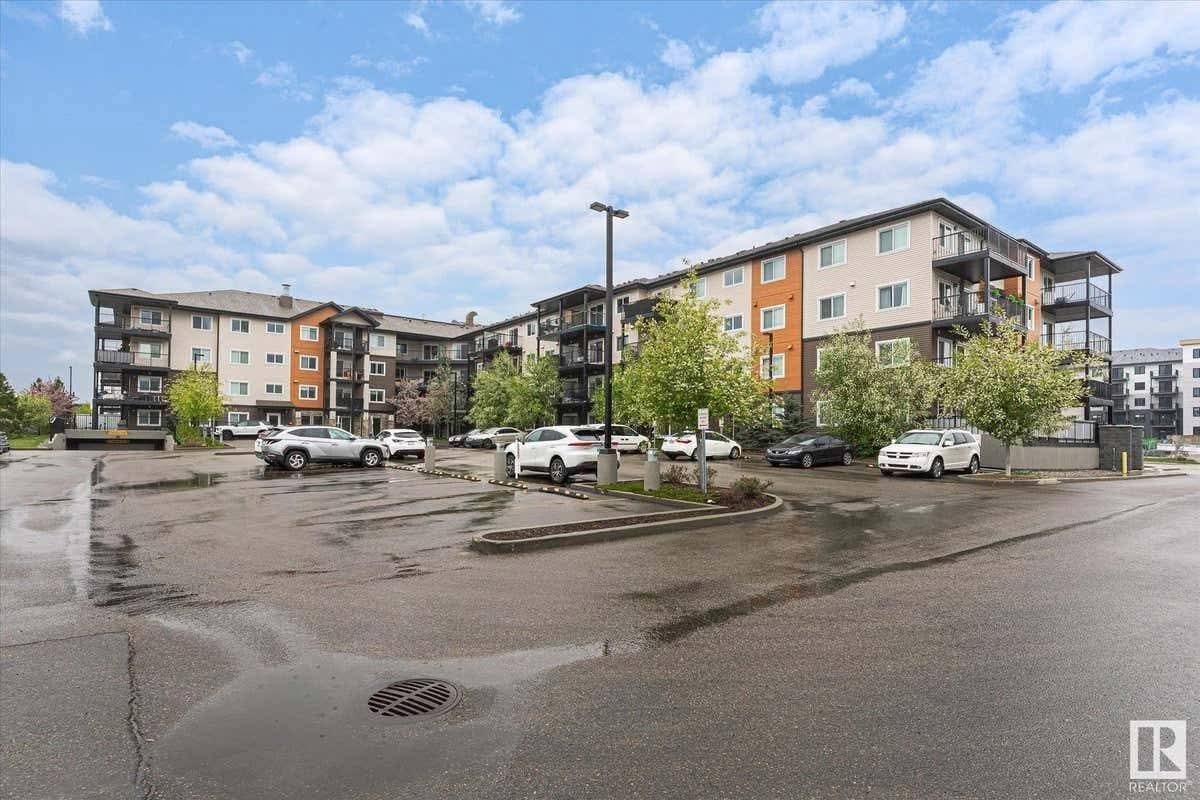 2 Bedroom Apartment for Rent - 5404 7 Avenue SW, Edmonton, AB 5