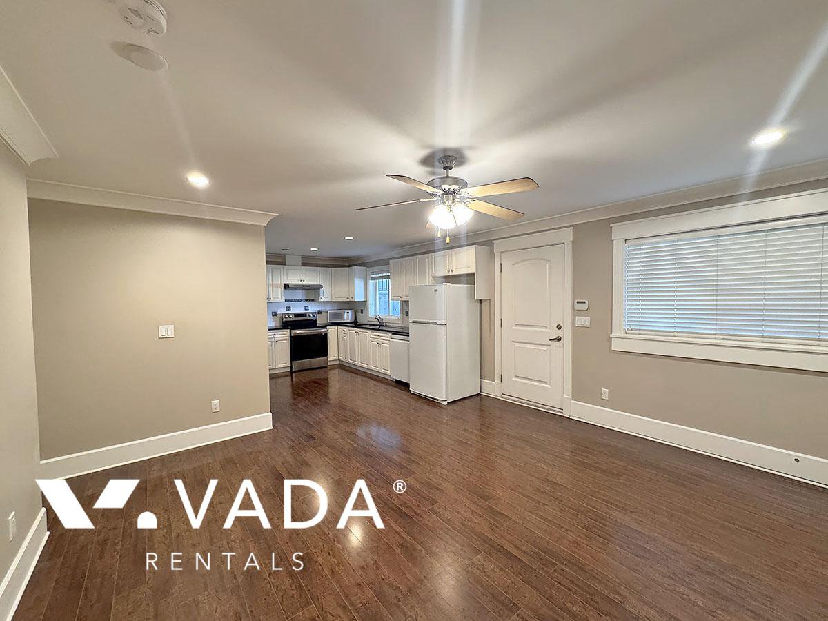 2 Bedroom Private Suite for Rent - 932 Chestnut Street, New Westminster, BC 4