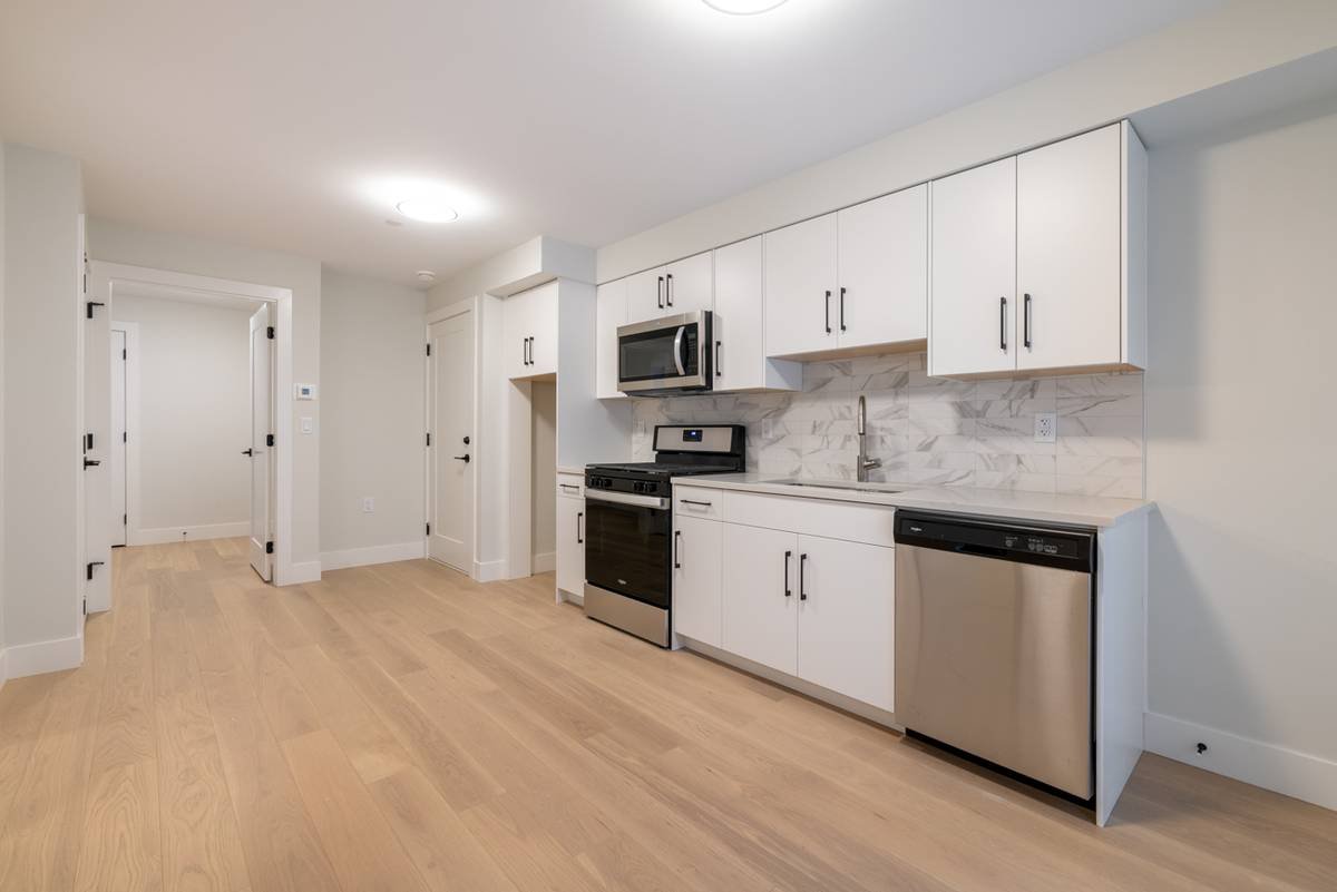 2 Bedroom Private Suite for Rent - 6142 Rupert St, Vancouver, BC 5