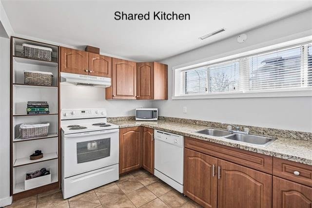 Room in House for Rent - 7664 Knight St, Vancouver, BC 5