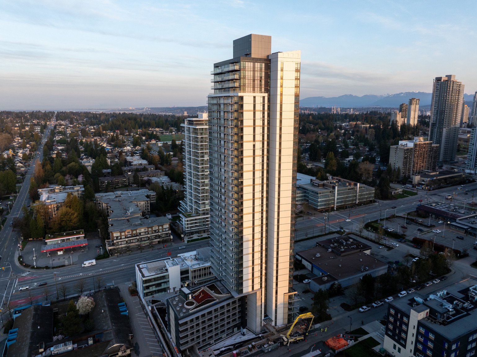 Studio Apartment for Rent - 9651 136A Street, Surrey, BC 3