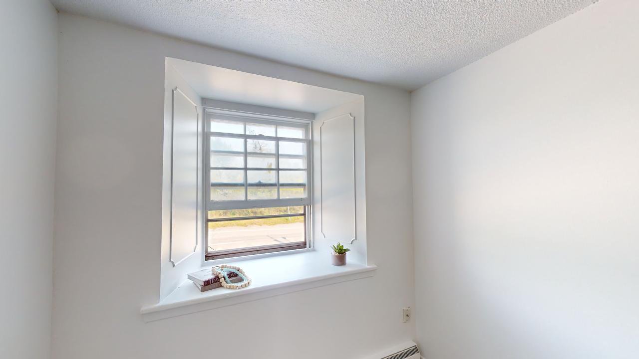Studio Apartment for Rent - 27 Lucerne, Aylmer, QC 3