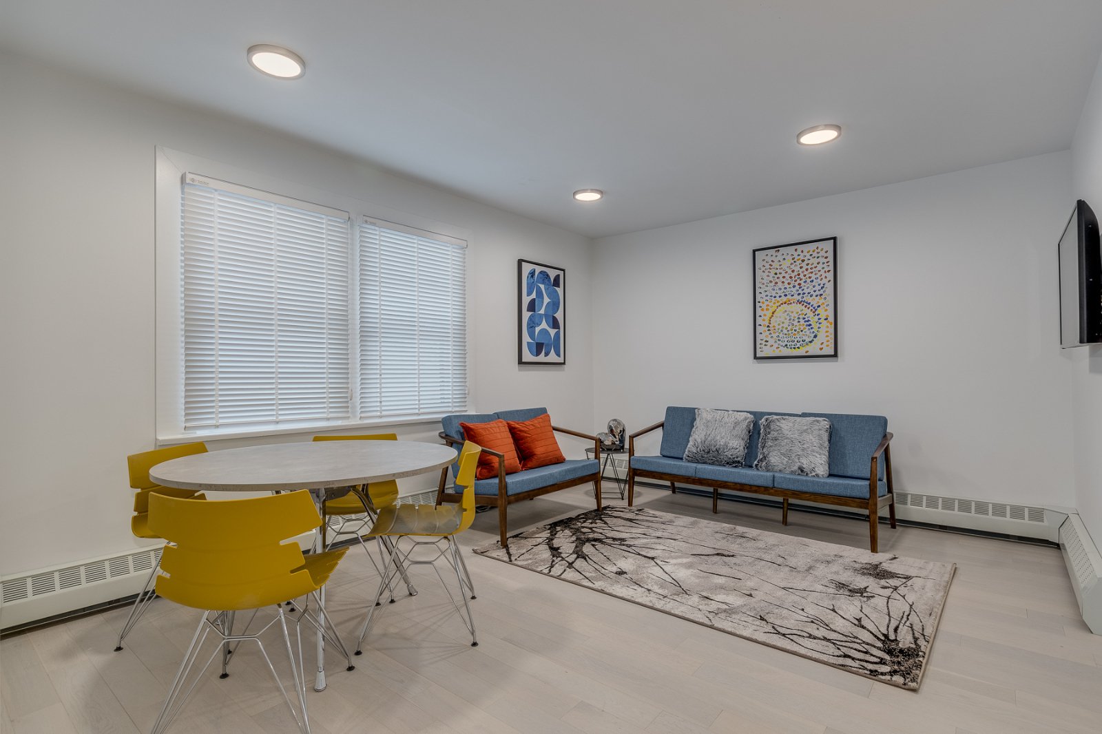 2 Bedroom Apartment for Rent - 1425 Haro St, Vancouver, BC 2