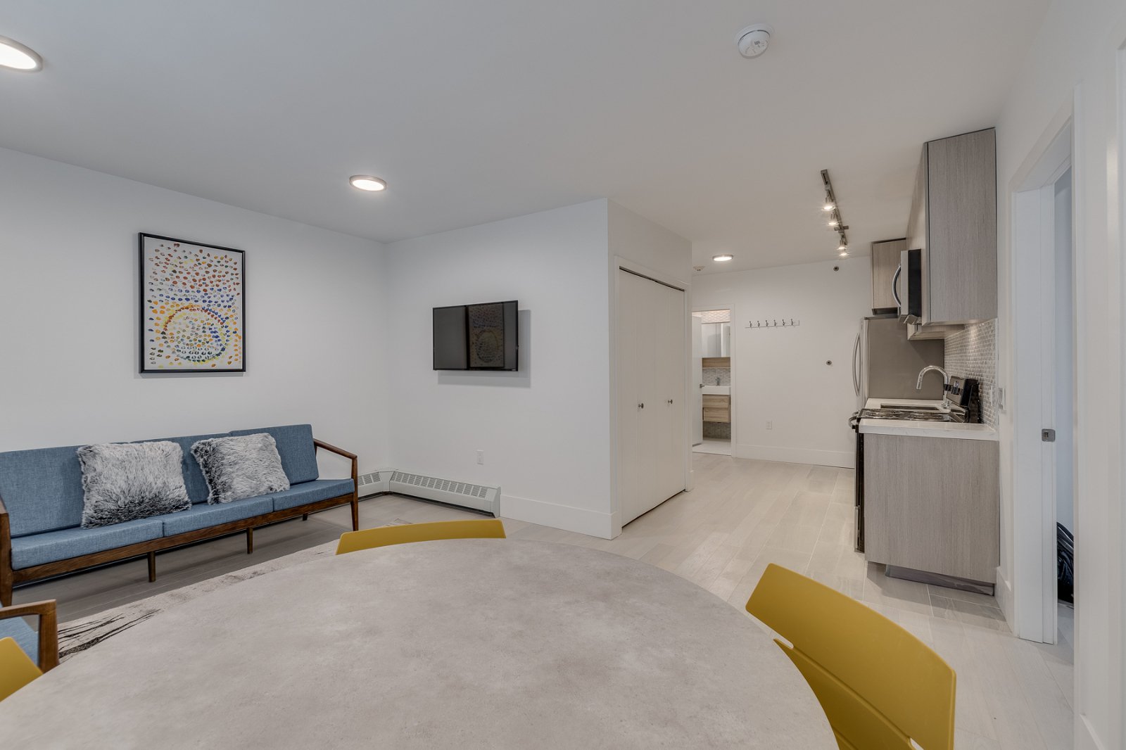 2 Bedroom Apartment for Rent - 1425 Haro St, Vancouver, BC 4