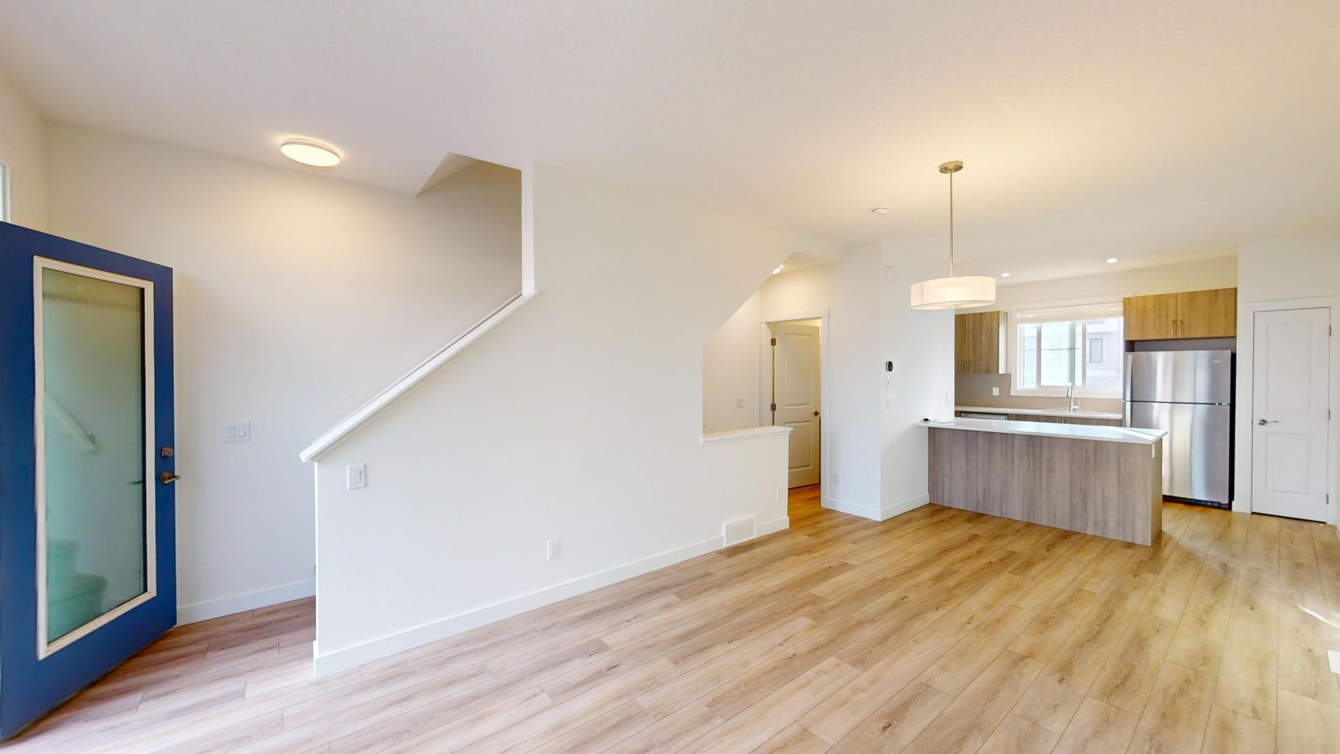 2 Bedroom Townhouse for Rent - 338 Seton Villas Se, Calgary, AB 3