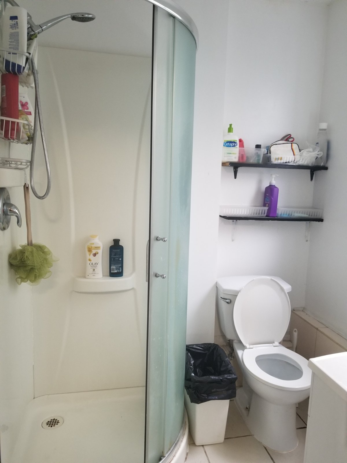 Room in House for Rent - W 5th Ave, Vancouver, BC 4