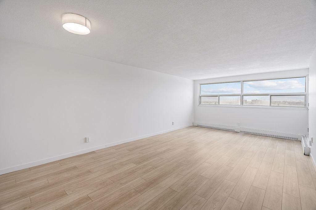 2 Bedroom Apartment for Rent - 2470  Southvale Crescent, Ottawa, ON 3