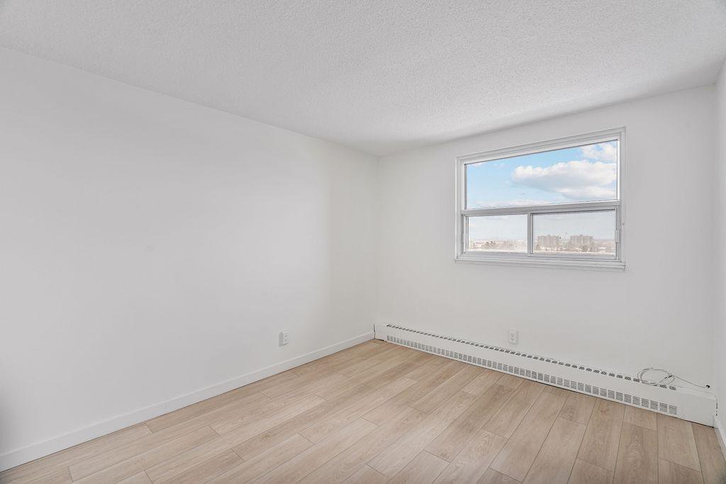 2 Bedroom Apartment for Rent - 2470  Southvale Crescent, Ottawa, ON 5