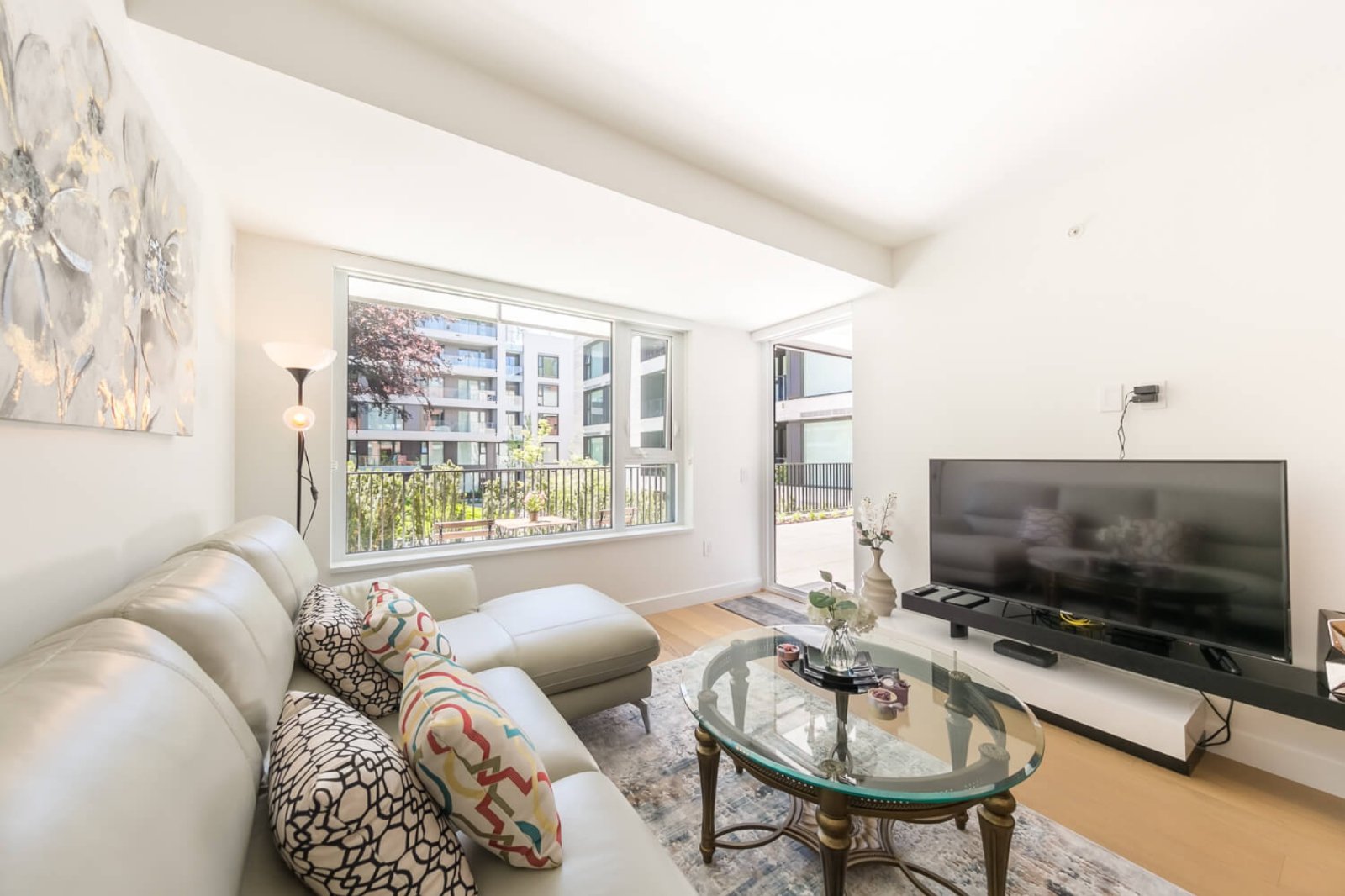 2 Bedroom Apartment for Rent - 7128 Adera St, Vancouver, BC 3