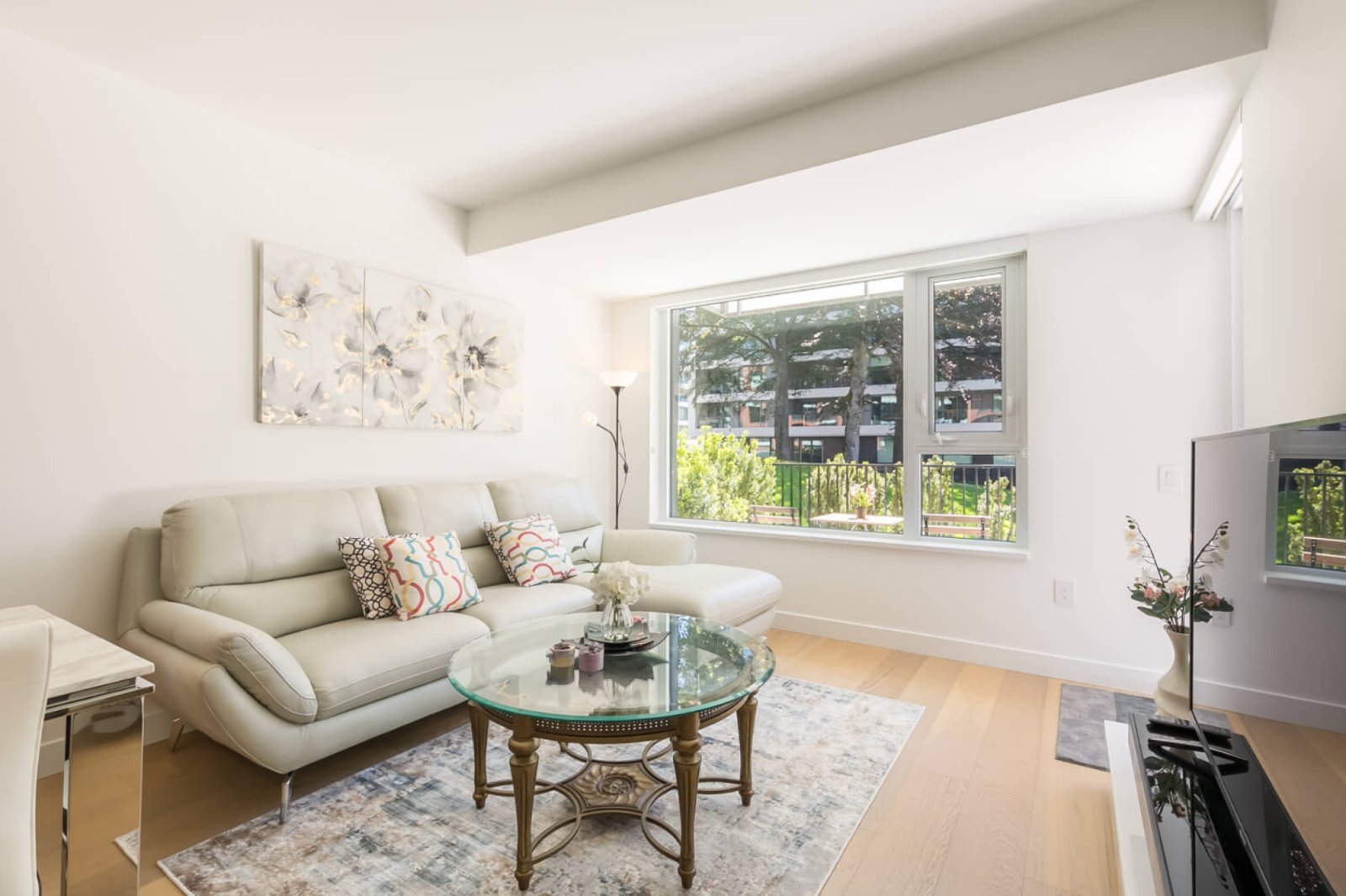 2 Bedroom Apartment for Rent - 7128 Adera St, Vancouver, BC 2