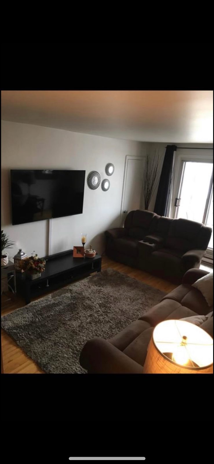 3 Bedroom Apartment for Rent - 6344 Boulevard Robert, Montréal, QC 4
