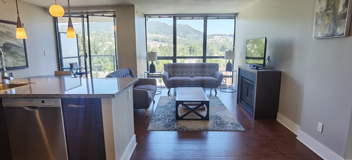 2 Bedroom Apartment for Rent - 2959 Glen Dr, Coquitlam, BC 3
