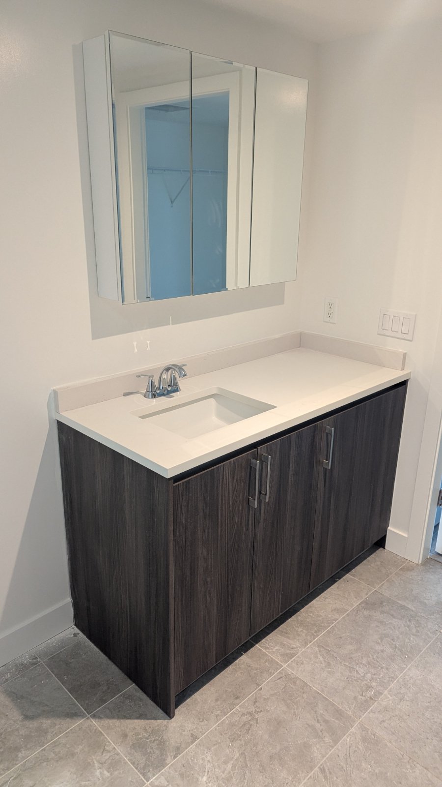 2 Bedroom Apartment for Rent - 8133 Cook Rd, Richmond, BC 5