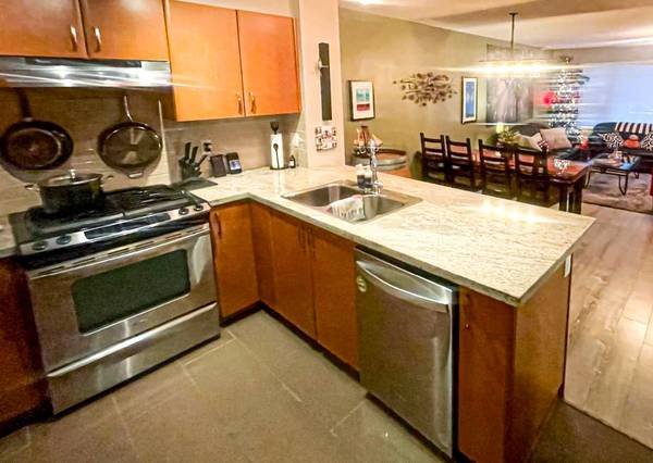 2 Bedroom Apartment for Rent - 4728 Dawson Street, Burnaby, BC 2