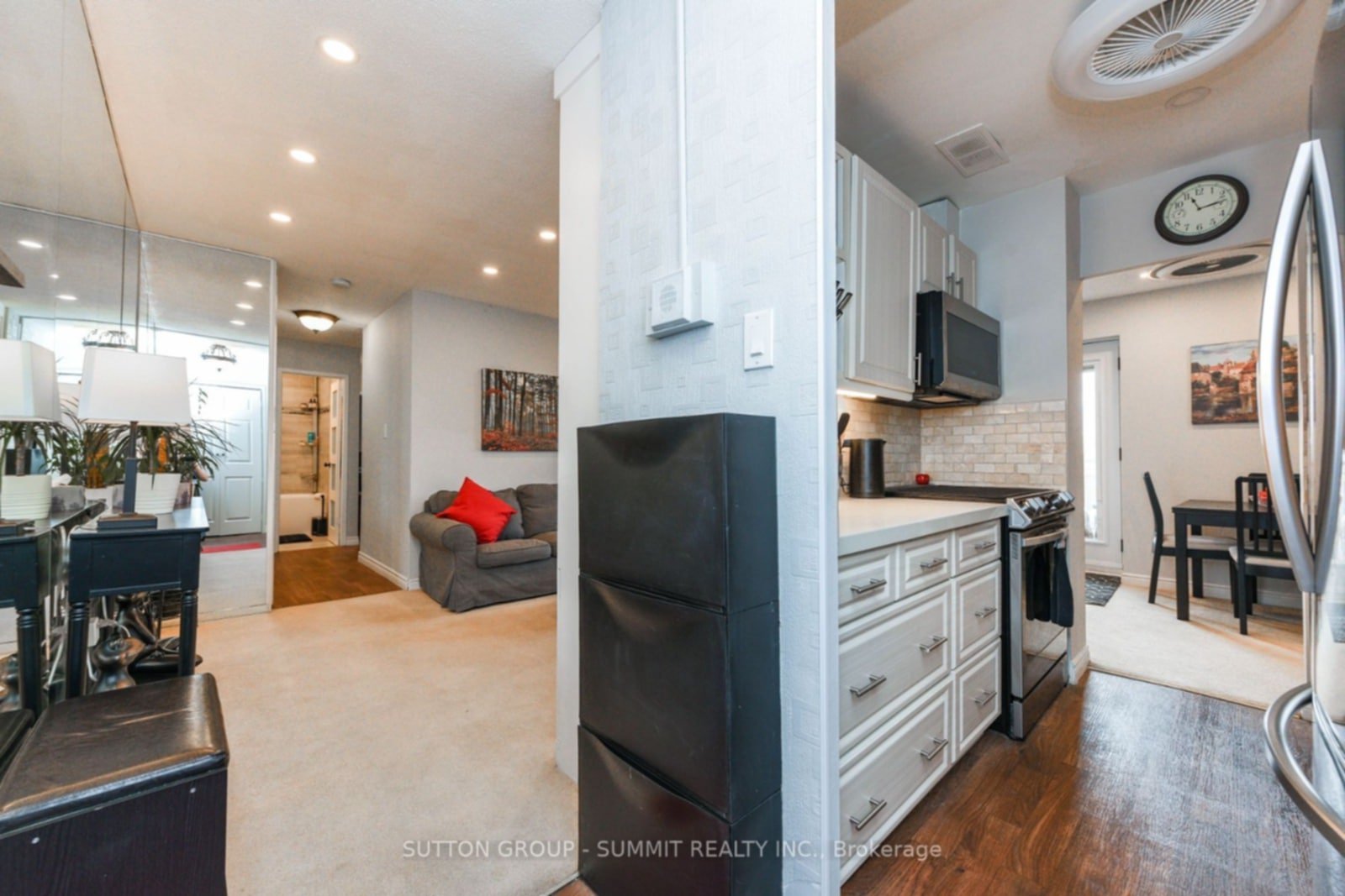 Room in Apartment for Rent - 2485 Woking Cres, Mississauga, ON 2