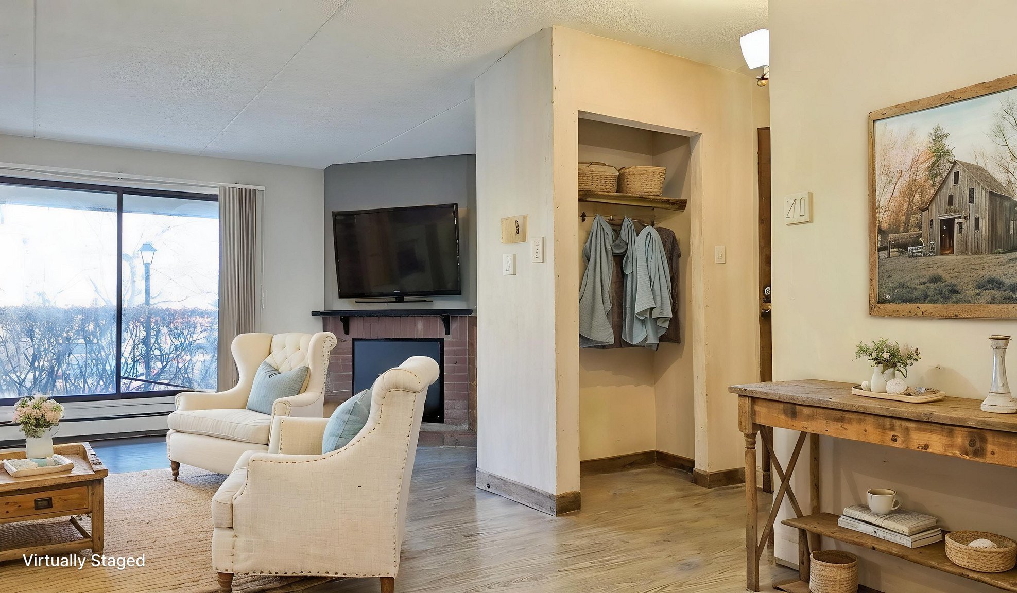 3 Bedroom Apartment for Rent - 226 Fairmont Drive, Saskatoon, SK 3