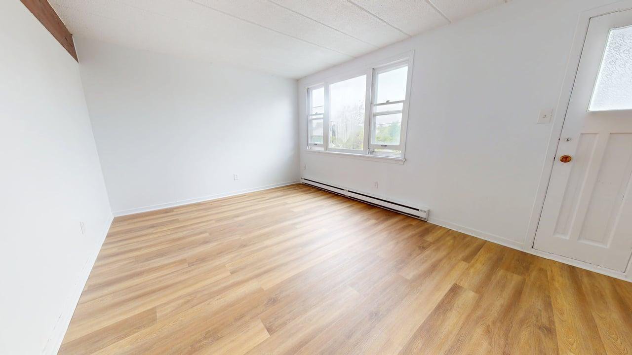 2 Bedroom Apartment for Rent - 27 Lucerne, Aylmer, QC 4